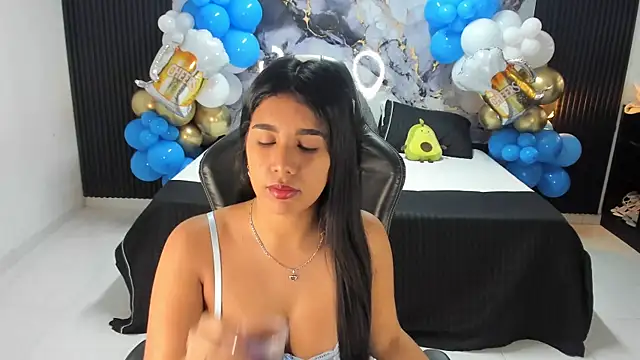 Ivy 16 online show from 09/22/25, 12:00