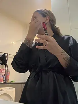 ellielawson online show from 03/13/26, 05:12