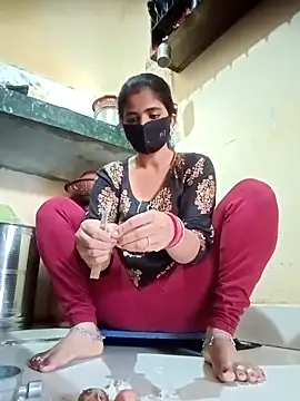 Snapshot of Mamta_Chaterjee chatting on 10/09/25, 02:23 Mamta Chaterjee online show from 10/09/25, 02:23