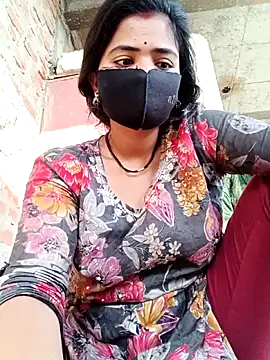 Mamta Chaterjee online show from 04/05/26, 01:45