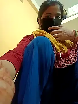 Snapshot of Mamta_Chaterjee chatting on 02/21/25, 03:34 Mamta Chaterjee online show from 02/21/25, 03:34