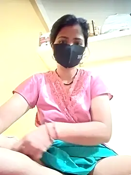 Snapshot of Mamta_Chaterjee chatting on 03/22/25, 02:16 Mamta Chaterjee online show from 03/22/25, 02:16