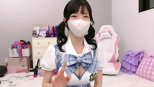 -minami- online show from 04/01/26, 12:17