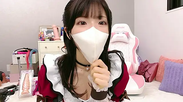 Snapshot of -minami- chatting on 05/21/26, 12:02 -minami- online show from 05/21/26, 12:02