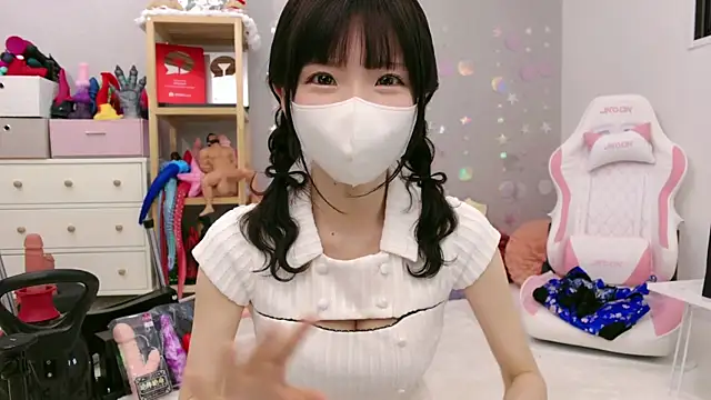 -minami- online show from 08/01/26, 03:15