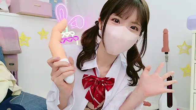 -minami- online show from 02/02/25, 06:36