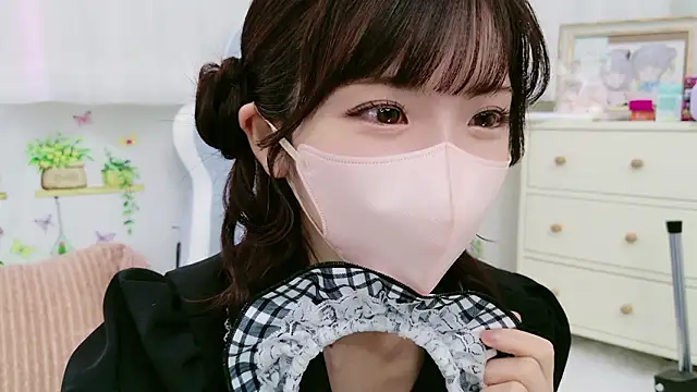 -minami- online show from 10/05/25, 12:07