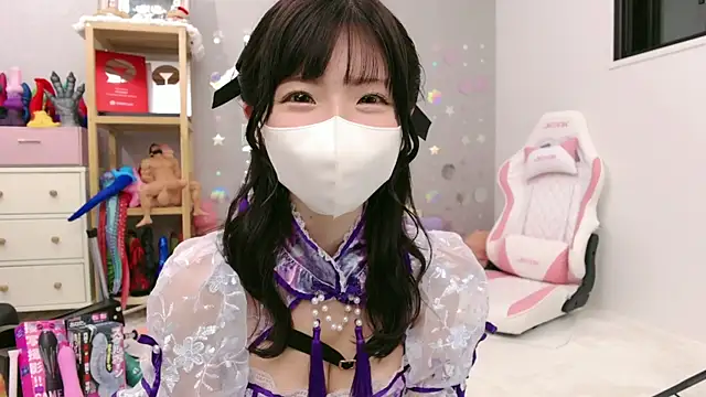 -minami- online show from 07/28/26, 12:12