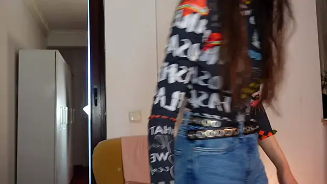 NinaCrystal1 online show from 04/05/26, 05:25