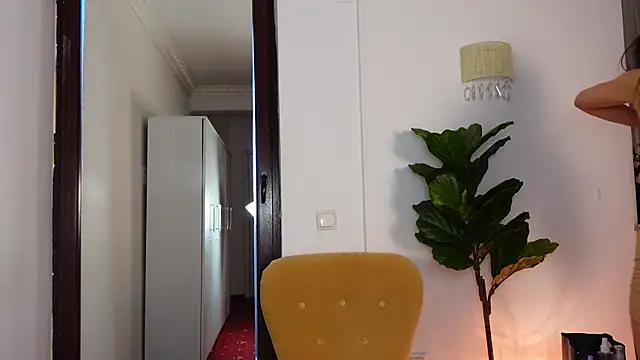 NinaCrystal1 online show from 04/09/26, 04:14