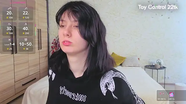 JulisSweet online show from 05/29/26, 07:14