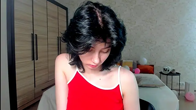 Snapshot of JulisSweet chatting on 03/16/25, 07:48 JulisSweet online show from 03/16/25, 07:48
