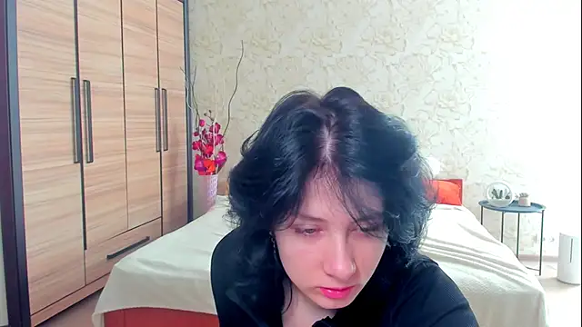 Snapshot of JulisSweet chatting on 03/21/25, 07:33 JulisSweet online show from 03/21/25, 07:33