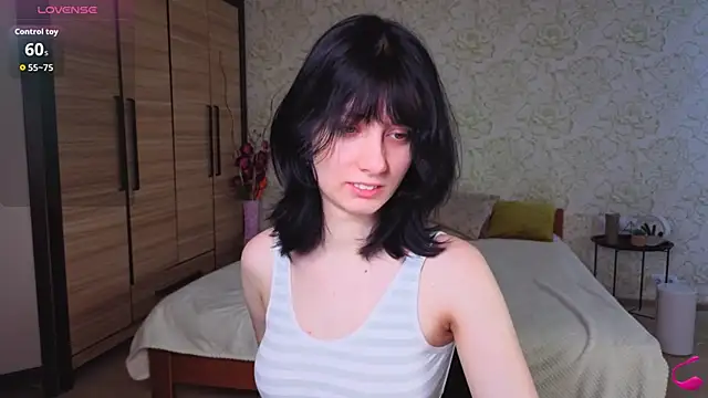 Snapshot of JulisSweet chatting on 11/09/25, 08:29 JulisSweet online show from 11/09/25, 08:29