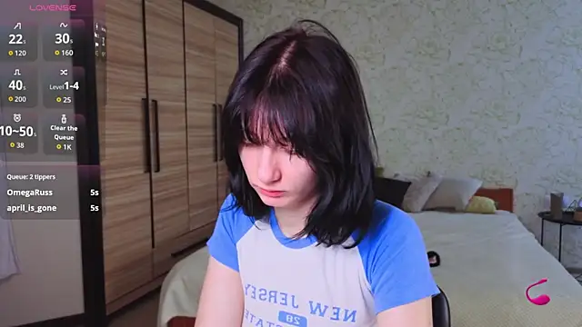 Snapshot of JulisSweet chatting on 10/24/25, 07:07 JulisSweet online show from 10/24/25, 07:07