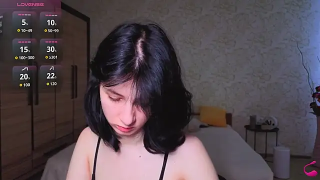 Snapshot of JulisSweet chatting on 11/29/25, 08:25 JulisSweet online show from 11/29/25, 08:25