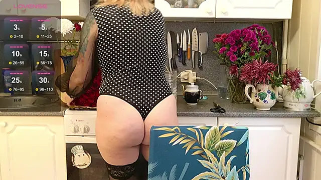 -Yourwoman- online show from 11/06/25, 11:58