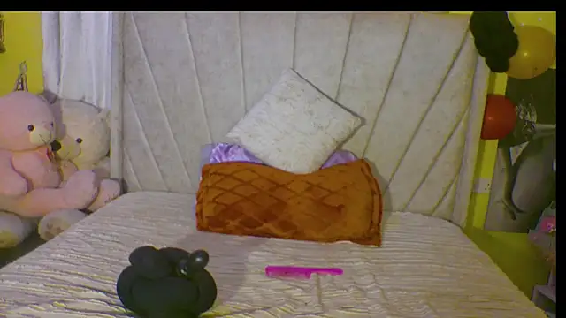 pyt liyah online show from 02/18/26, 04:21