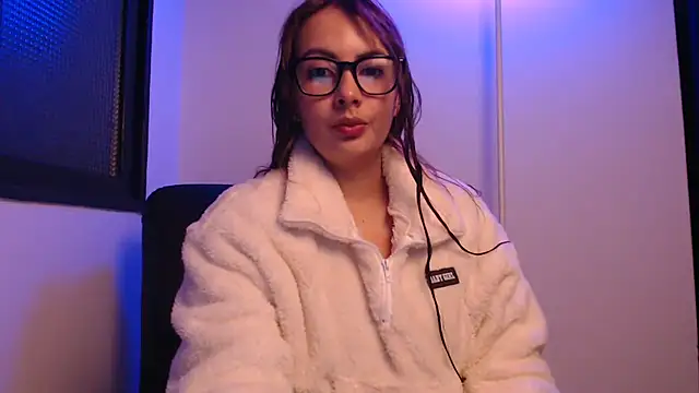 lalawhitte online show from 04/28/26, 09:57