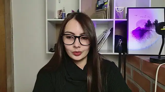 lalawhitte online show from 06/17/26, 01:49
