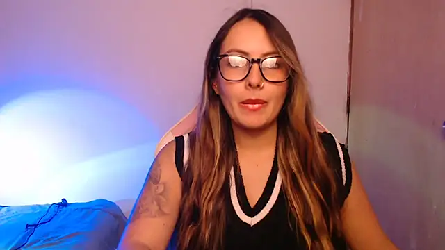 lalawhitte online show from 11/06/25, 09:30