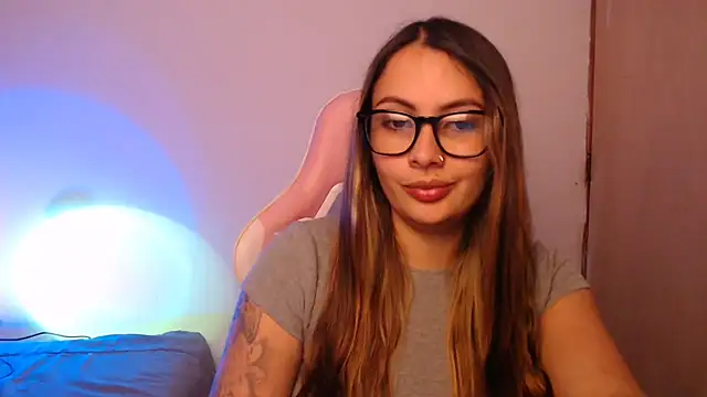 lalawhitte online show from 10/29/25, 09:47