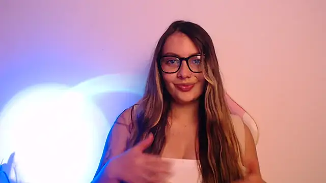 lalawhitte online show from 12/16/25, 10:36