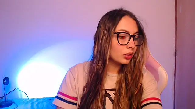 lalawhitte online show from 10/28/25, 09:25