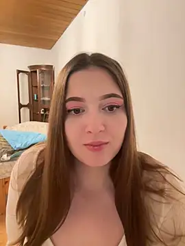 Kamilla Loop online show from 01/25/25, 09:25