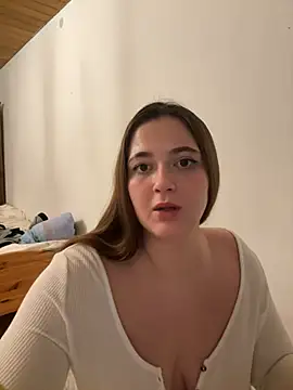 Kamilla Loop online show from 01/12/25, 09:08