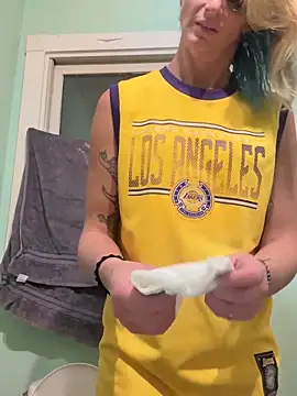 Cutetrans90 online show from 12/18/25, 07:57