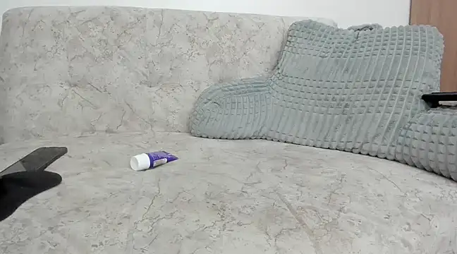 alexandra fiore online show from 03/18/25, 05:45