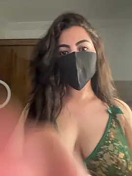 Hot-Sarah-arab online show from 05/12/26, 10:38
