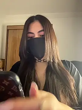 Hot-Sarah-arab online show from 02/14/26, 07:14