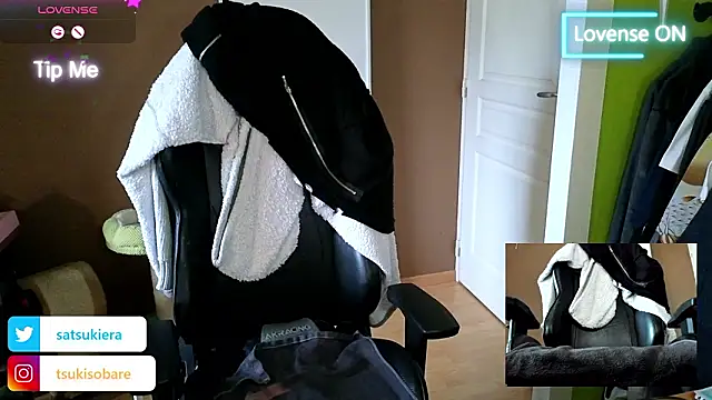 Snapshot of _Satsuki_ chatting on 02/12/26, 03:45 Satsuki online show from 02/12/26, 03:45