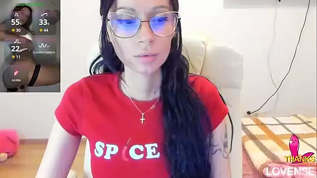kissnicol32 online show from 05/07/26, 03:59