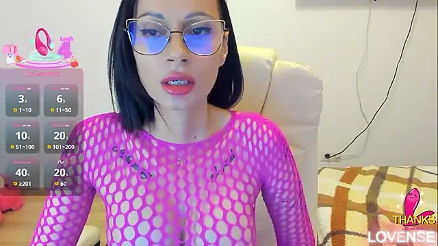 kissnicol32 online show from 01/09/26, 05:09