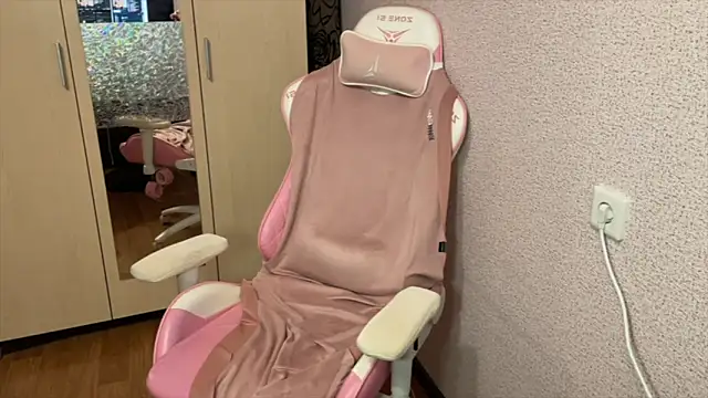 Katrin  kiss online show from 03/06/26, 06:25