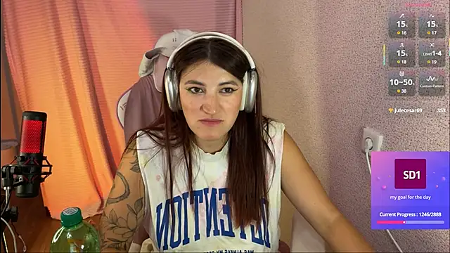 Snapshot of Katrin__kiss chatting on 09/22/25, 08:04 Katrin kiss online show from 09/22/25, 08:04