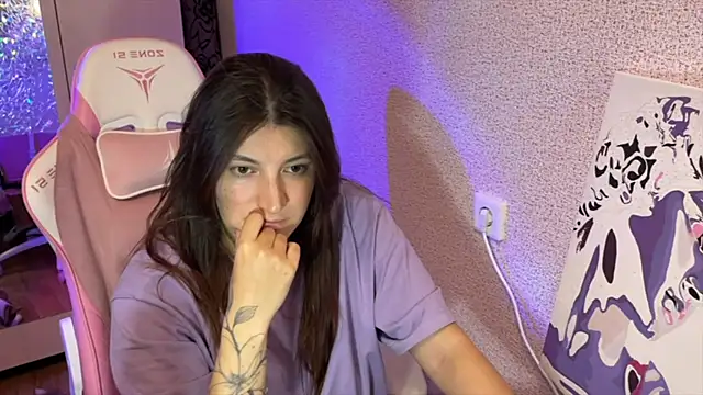 Katrin  kiss online show from 04/08/26, 09:05