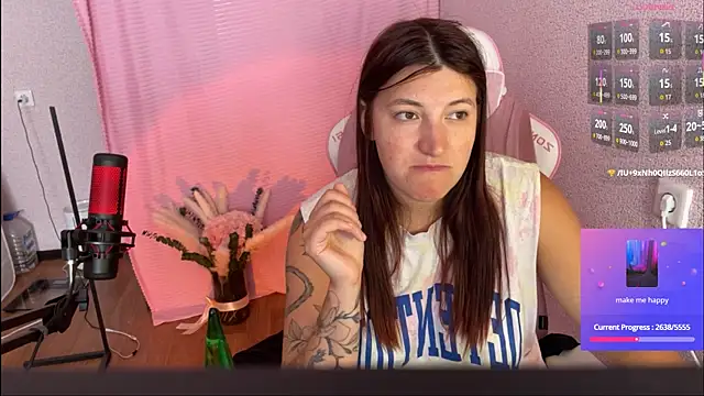 Snapshot of Katrin__kiss chatting on 09/27/25, 10:43 Katrin kiss online show from 09/27/25, 10:43