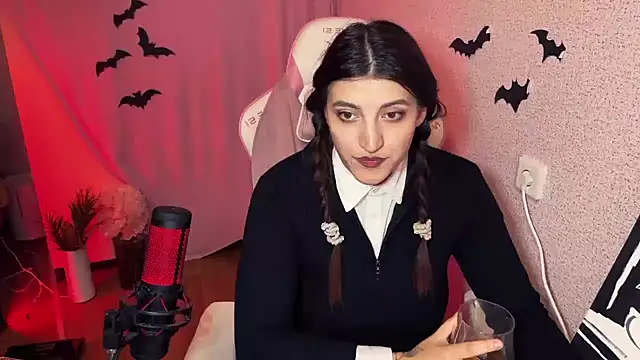 Snapshot of Katrin__kiss chatting on 10/29/25, 08:30 Katrin kiss online show from 10/29/25, 08:30