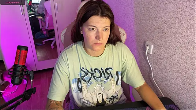 Snapshot of Katrin__kiss chatting on 09/15/25, 12:16 Katrin kiss online show from 09/15/25, 12:16