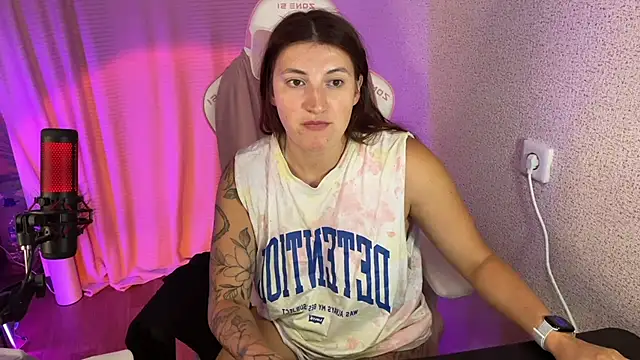 Snapshot of Katrin__kiss chatting on 10/03/25, 07:59 Katrin kiss online show from 10/03/25, 07:59