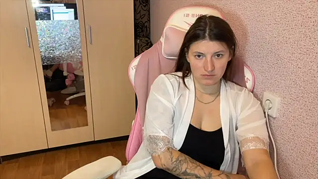 Katrin  kiss online show from 03/19/26, 05:24