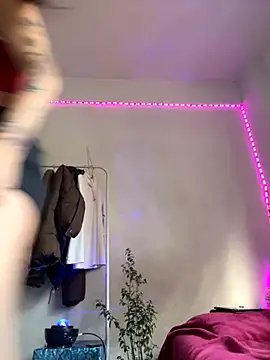 melisabunnny online show from 11/03/25, 11:36