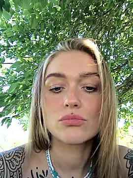 Goldloeckchen159 online show from 06/07/26, 12:43