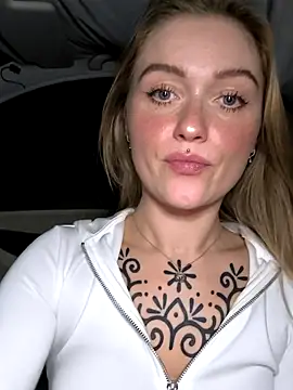 Goldloeckchen159 online show from 11/28/25, 09:04