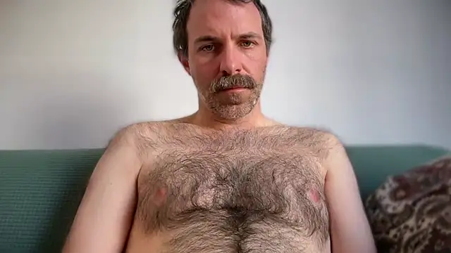 Snapshot of Brianjonest chatting on 05/28/26, 10:11 Brianjonest online show from 05/28/26, 10:11