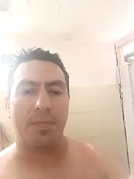 Snapshot of walwan85 chatting on 11/03/25, 03:15 walwan85 online show from 11/03/25, 03:15